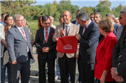 MUHTEŞEM RENK EDİRNE KIRMIZISI KÖK BOYA BİTKİSİ HASADINA YOĞUN İLGİ