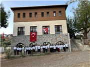 TRAKYA ÜNİVERSİTESİ ÖĞRENCİLERİ NİF DAĞI KAZILARINA KATILDI