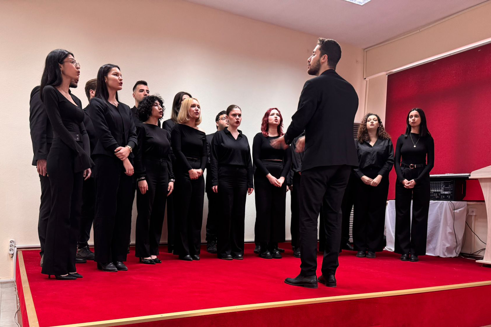 BALKAN GENÇLİK KOROSU TOPLULUĞUMUZ SANAT TURNESİNE BAŞLADI